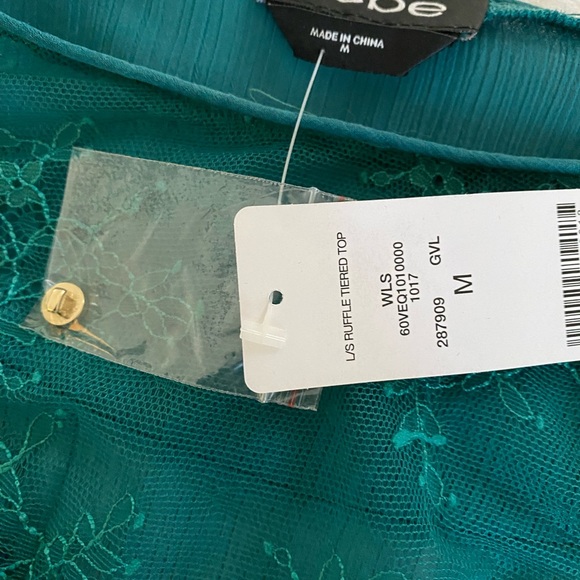 Bebe top - Picture 3 of 8